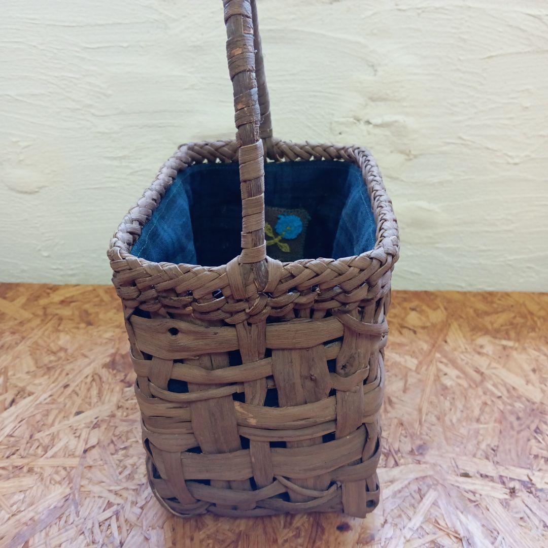 山葡萄の 小型かごバッグ