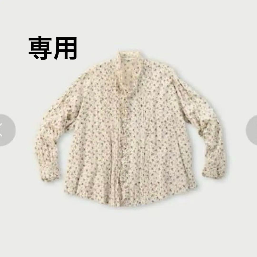 しい　45R インドカディ森花プリントのフリルブラウス 45rpm