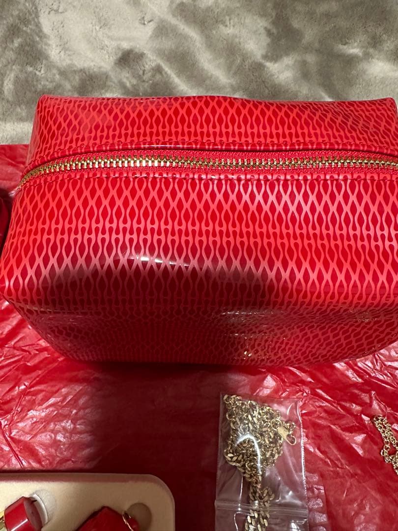 ルブタン　ホリデイ　クリスマスセット　未使用　リップ等