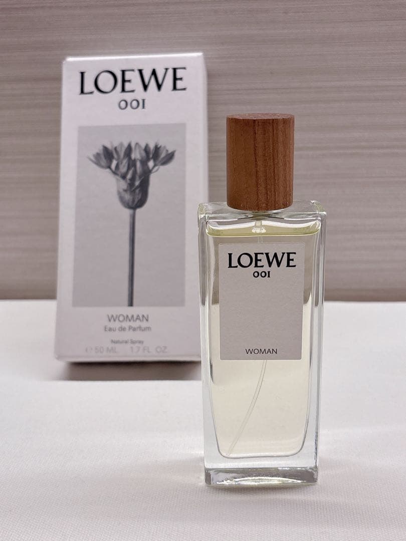 LOEWE 001 WOMAN オードパルファン 50ml
