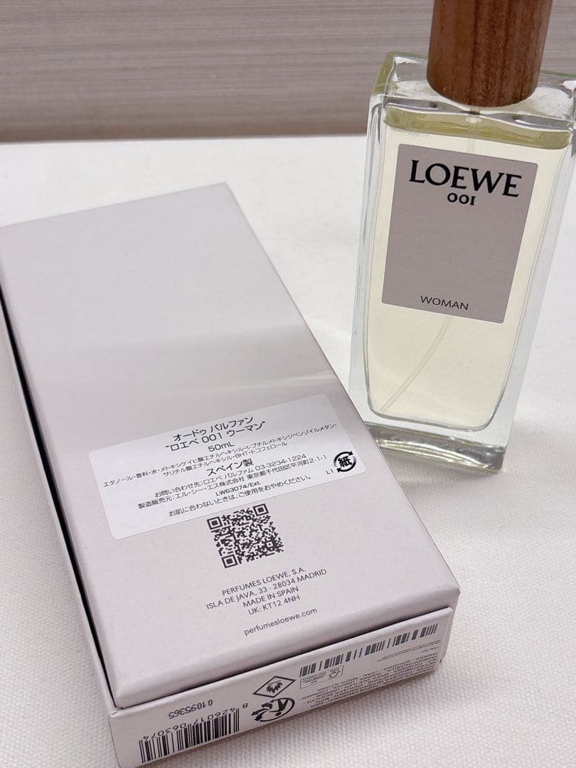 LOEWE 001 WOMAN オードパルファン 50ml