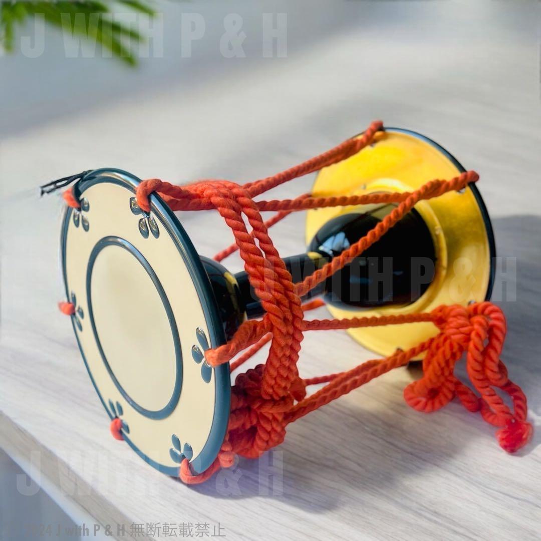 【宮本卯之助商店製】小鼓 合成皮革製小鼓 小鼓仕服つき 展示中古美品