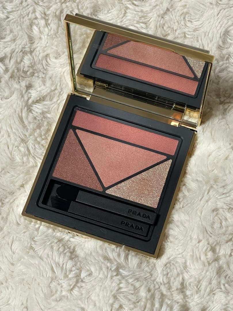 ❣️値下げ❣️ダイメンションズ マルチエフェクト アイシャドウ 08 Pansy