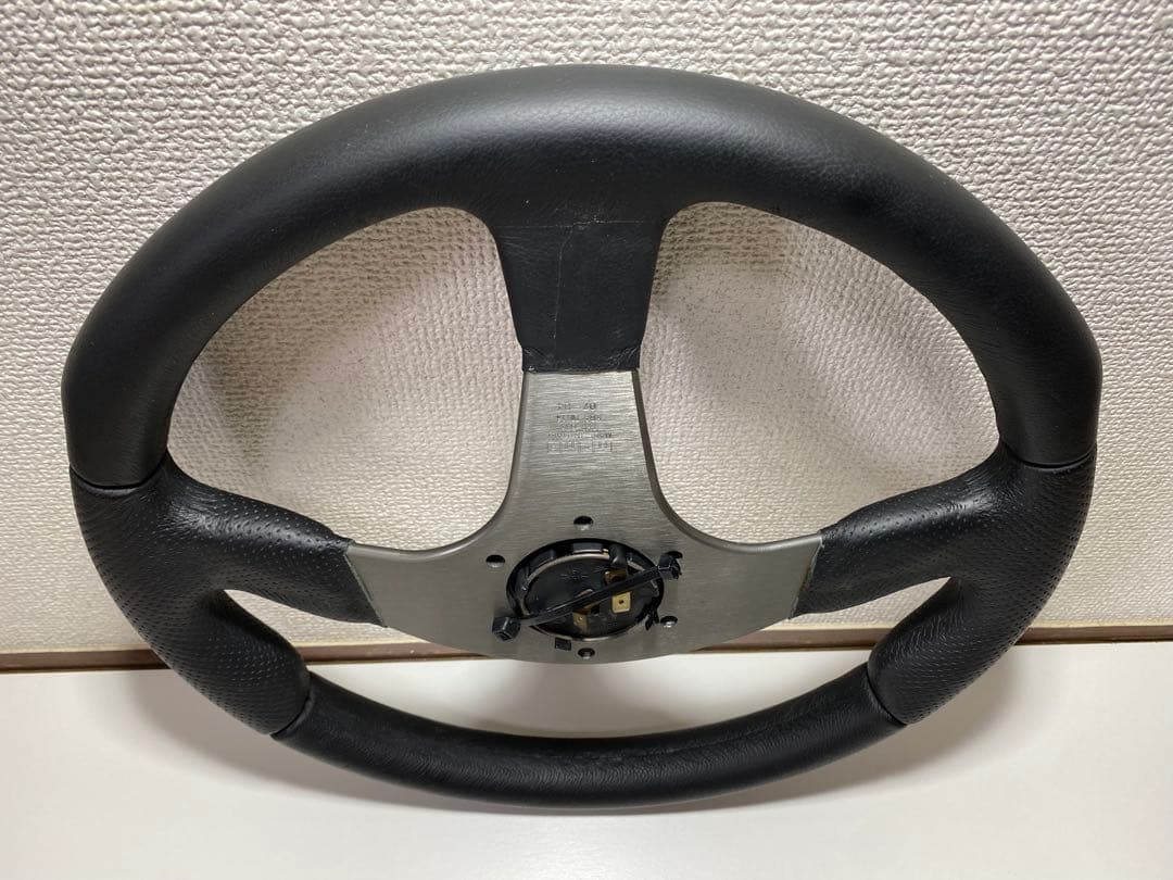 MOMO RACE ステアリング 35 ф