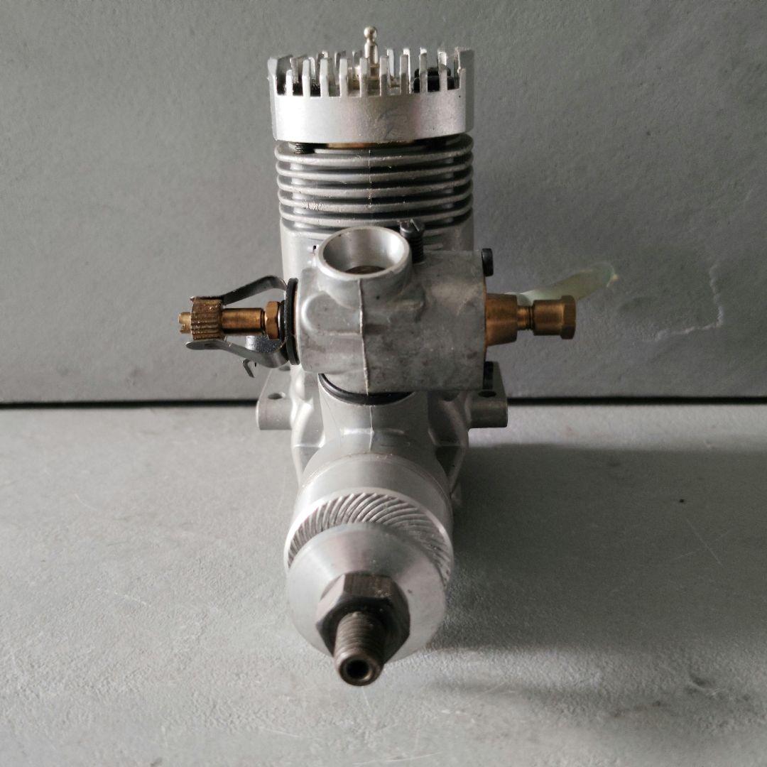 SUPER TIGRE PIANORO イタリア製 エンジン ラジコン