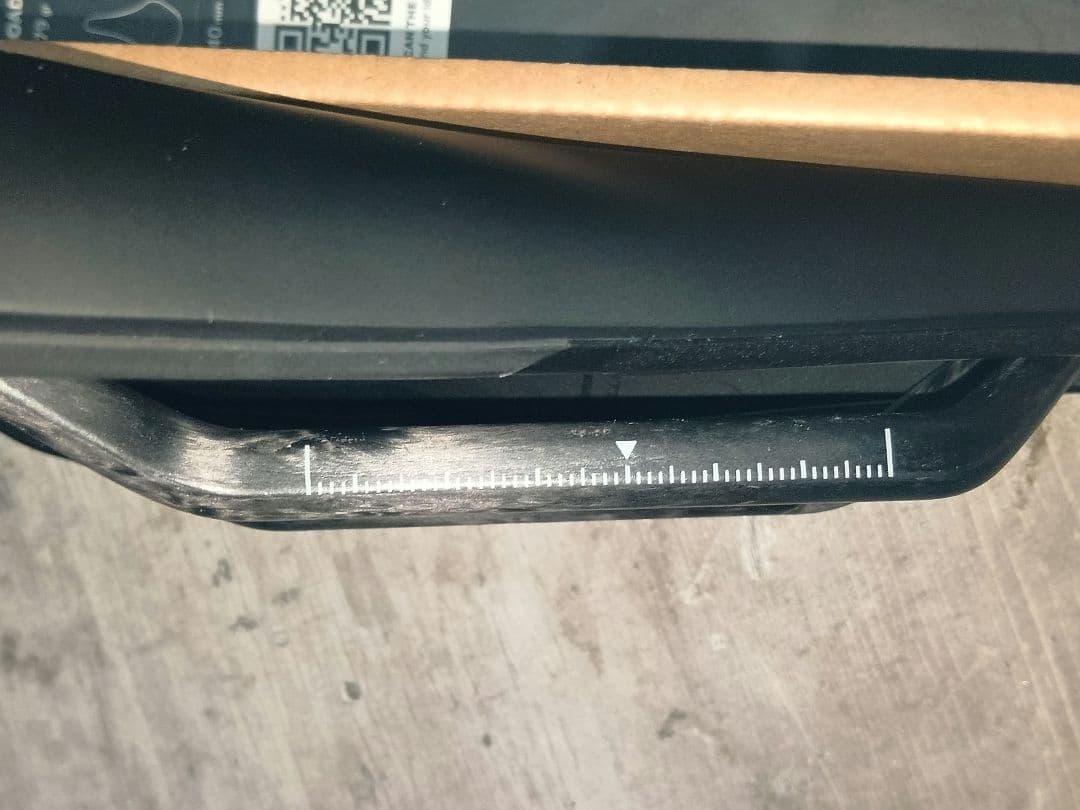 フィジーク fizik VENTO ARGO R1 140mm カーボンレール