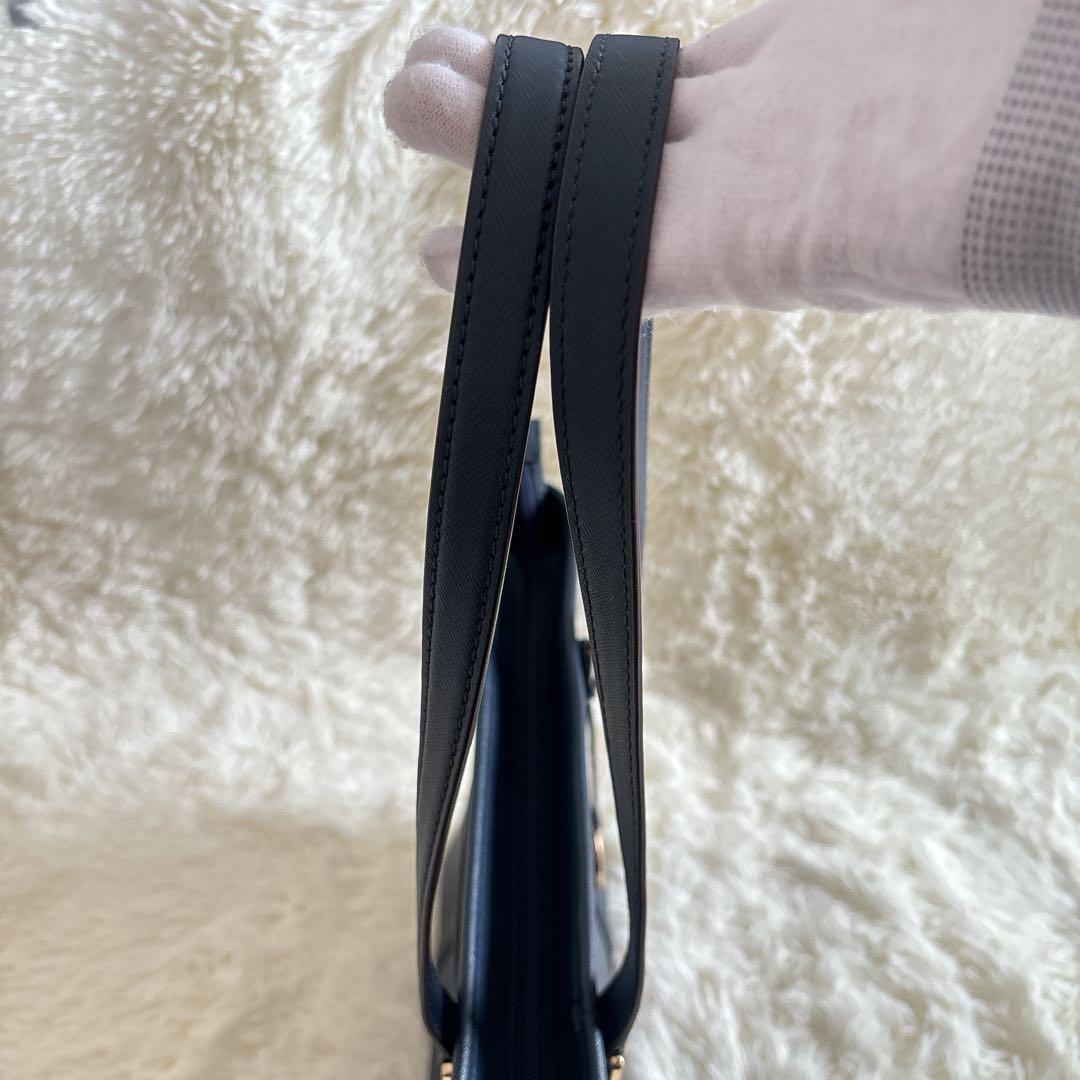 ✨マイケルコース トートバッグ ネイビー A4 チャーム付き ビジネスバッグ