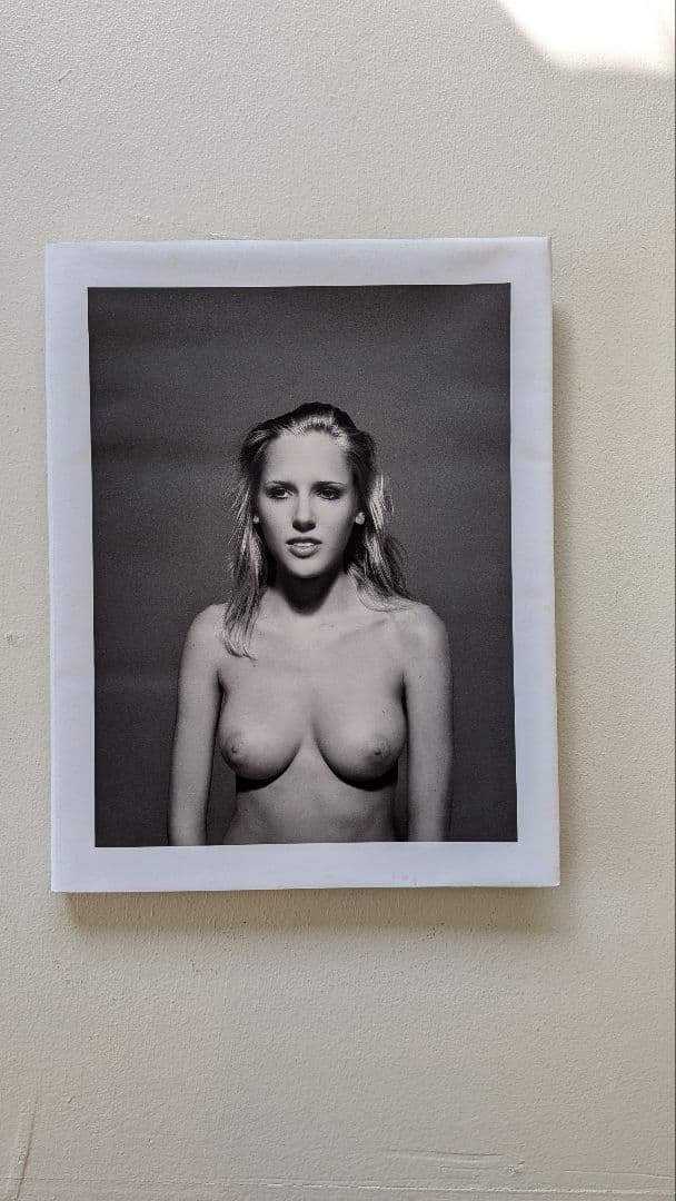 洋書 EVERYBODY KNOWS THIS IS NOWHERE