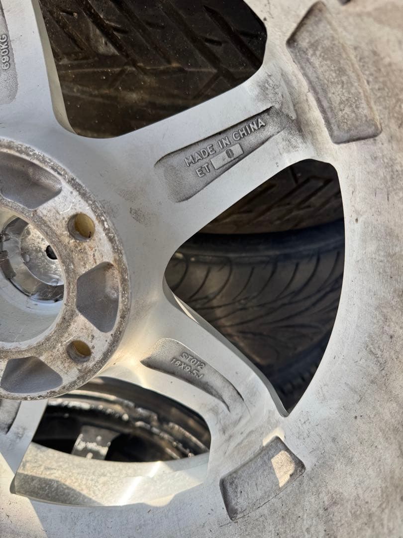 クリーヴ 114.3 5穴 9.5j0