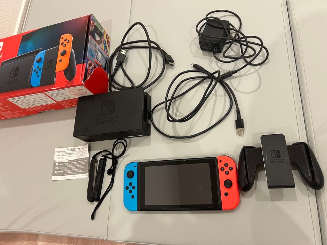 Nintendo Switch初代　本体　箱付き