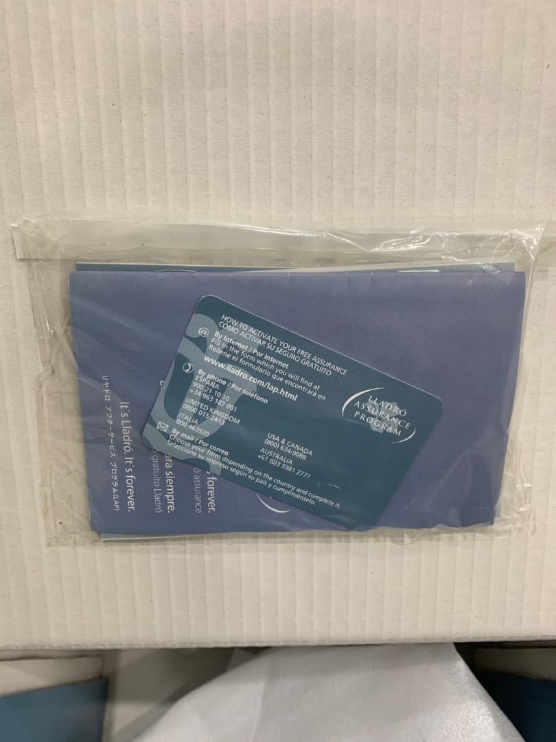 【極美品】リヤドロ　花の香りにつつまれて　置物 人形