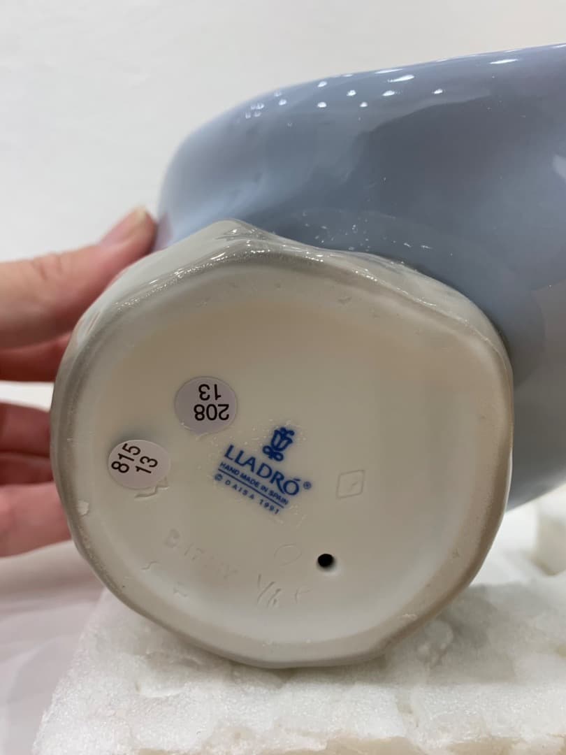 【極美品】リヤドロ　花の香りにつつまれて　置物 人形