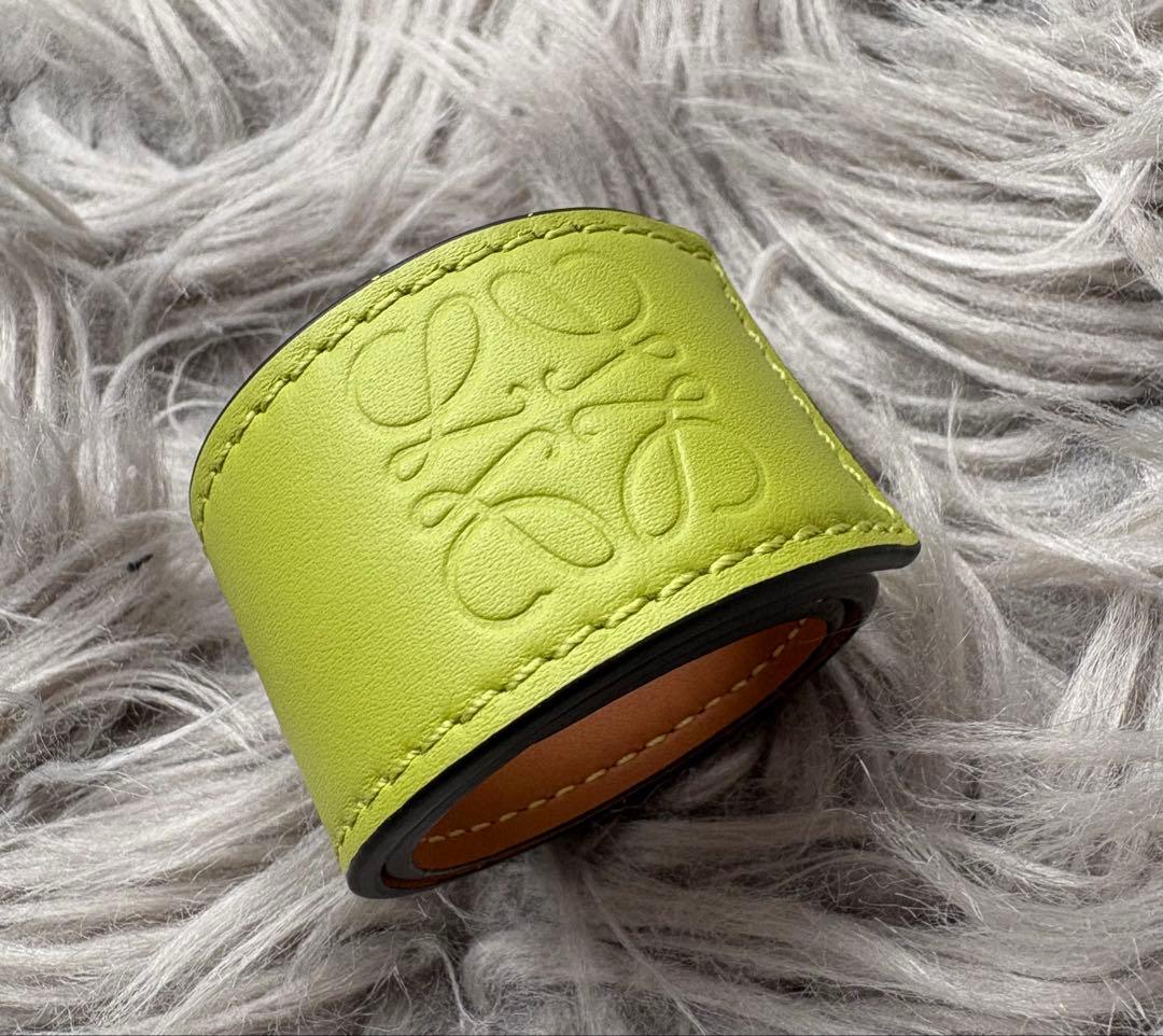 LOEWE ロエベ レザー スラップブレスレット グリーン 正規未使用品