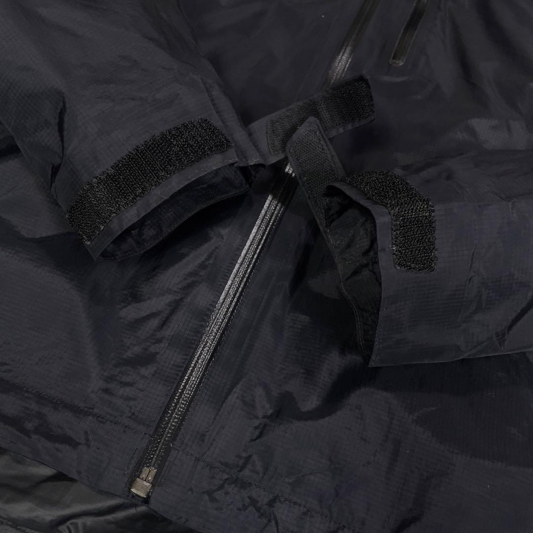 美品 パタゴニア インサレーテッドトレントシェルジャケット プリマロフト S 黒