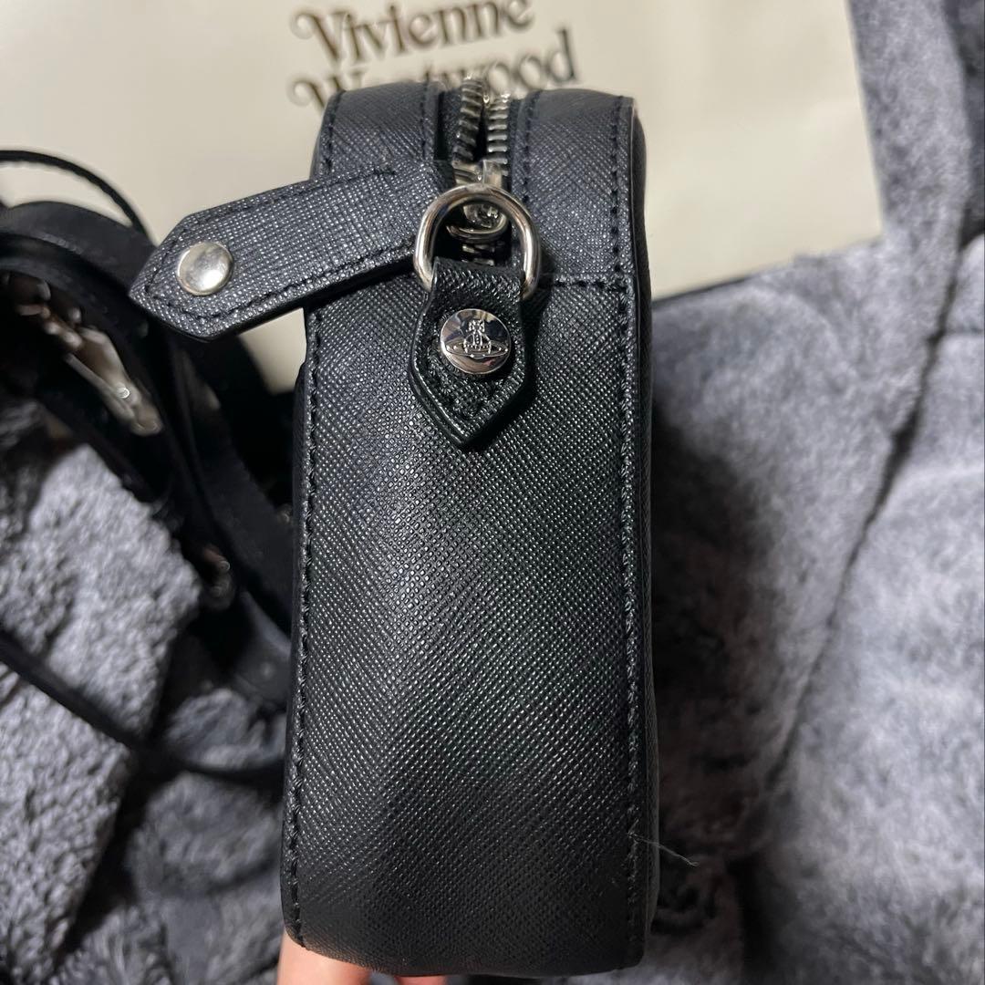 美品　Vivienne Westwood ショルダーバッグ ブラック