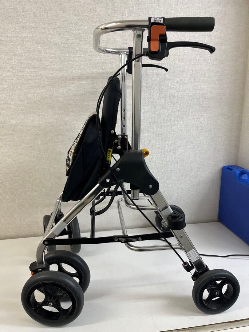 テイコブリトル(HS-05)　幸和製作所　シニア歩行車　安心安全のSG規格適合品