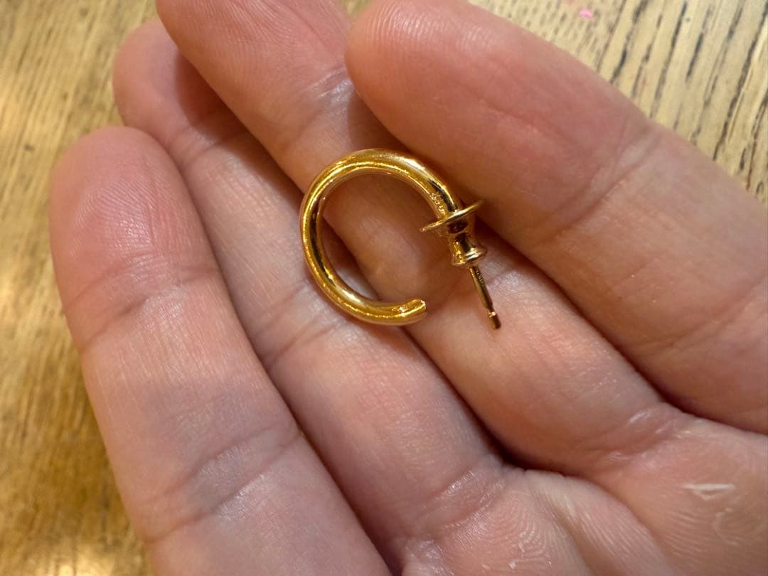 片耳 CAREERING PLACEBO 301 18K (YW)