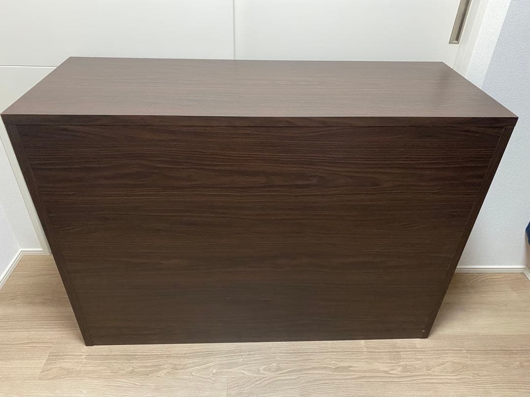 カップボード、木製デザインデスク、引き出し3つ&吊るし棚1つ付き