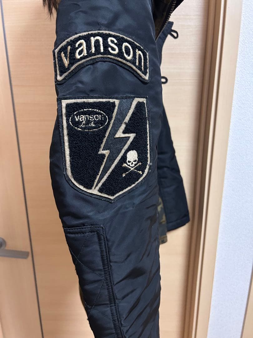 Vanson 迷彩ファー付きジャケット Lサイズ 最安値！！