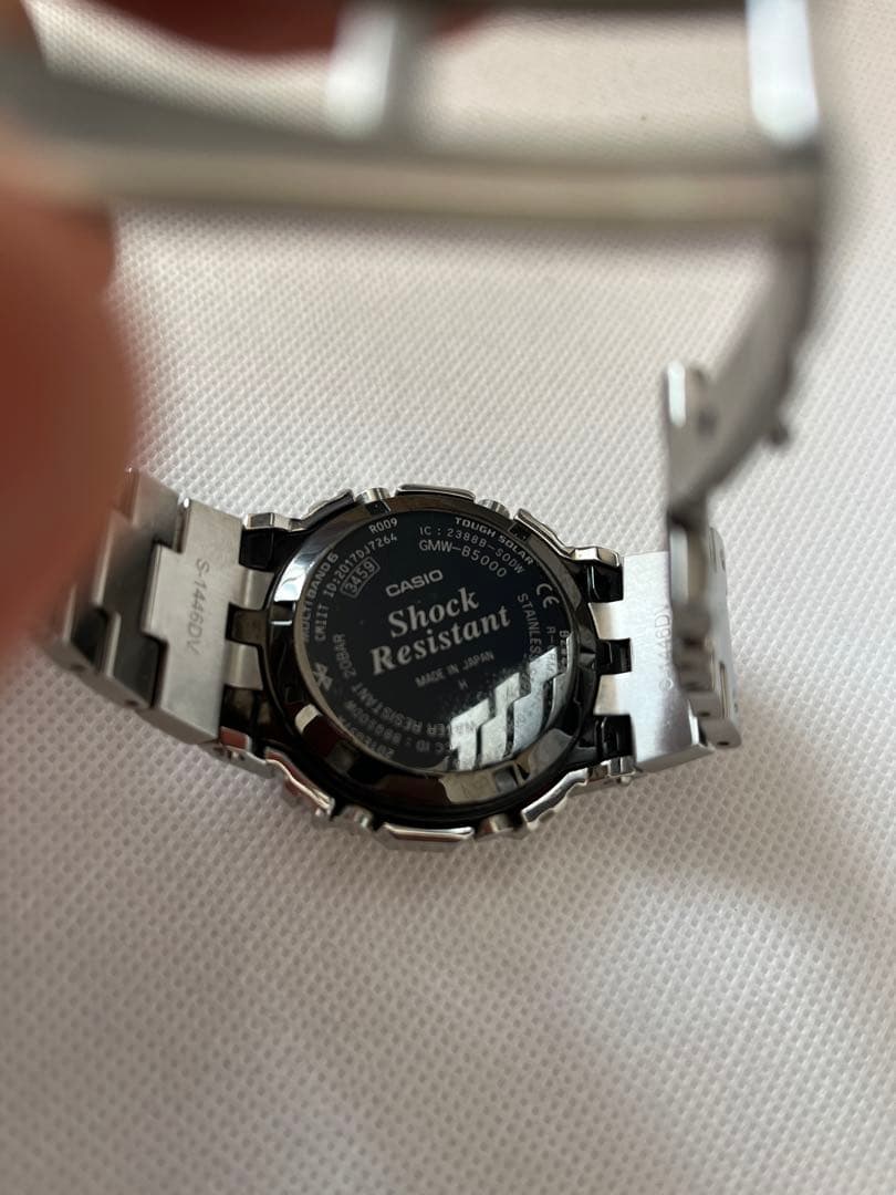 カシオGーSHOCK/GMWーB5000Dー1JFフルメタルカバード