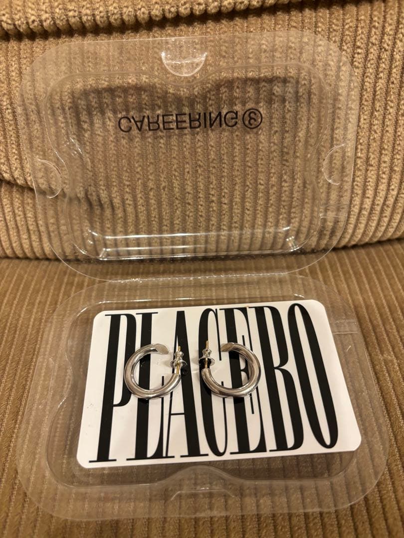 極美品　CAREERING キャリアリングPLACEBO 501 シルバー