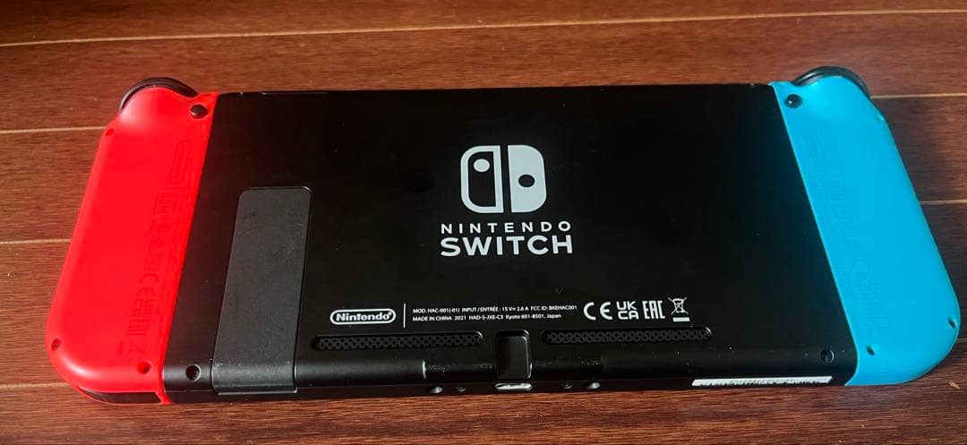 Nintendo Switch 本体 青・赤 Joy-Con