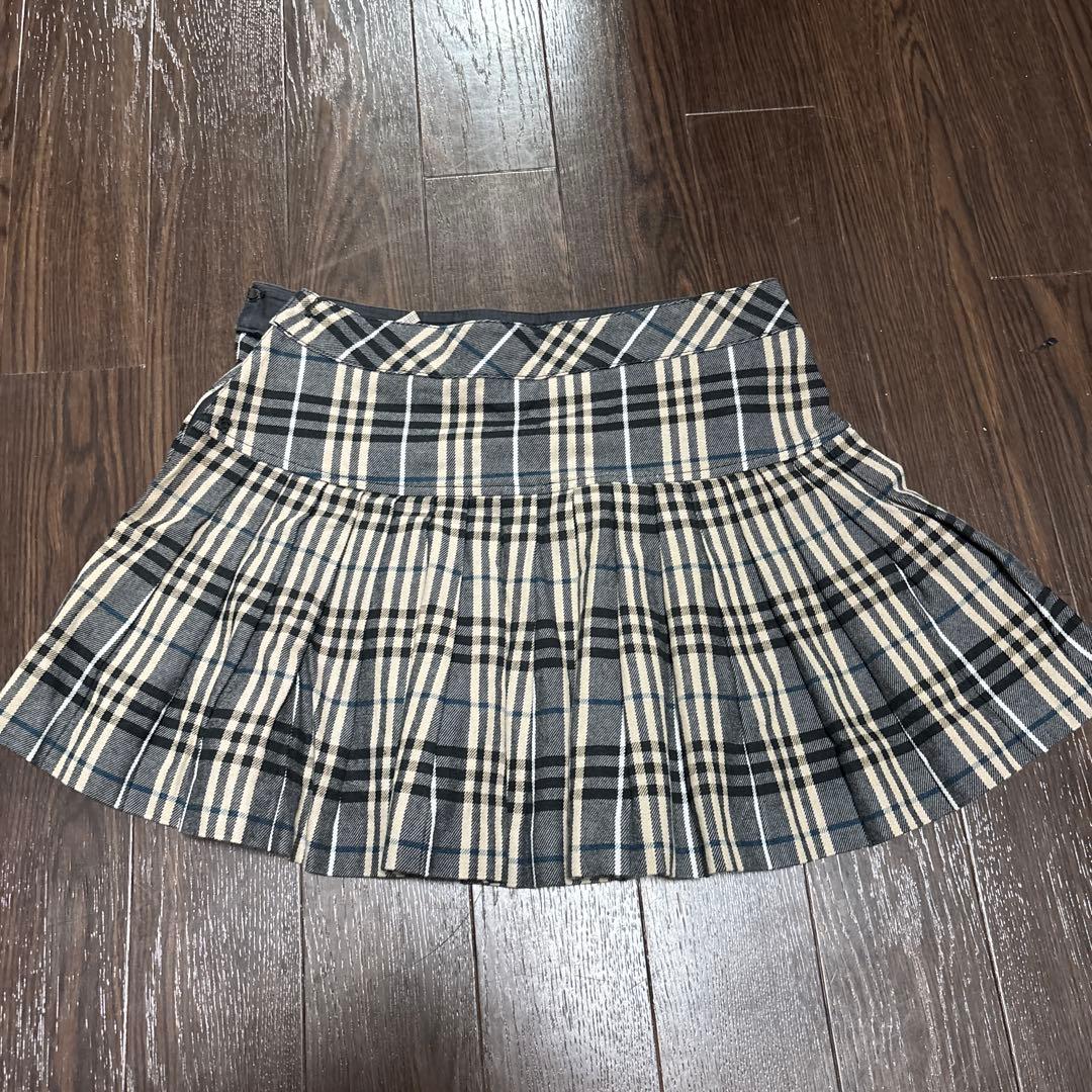 Burberry Blue labelチェック柄プリーツスカート