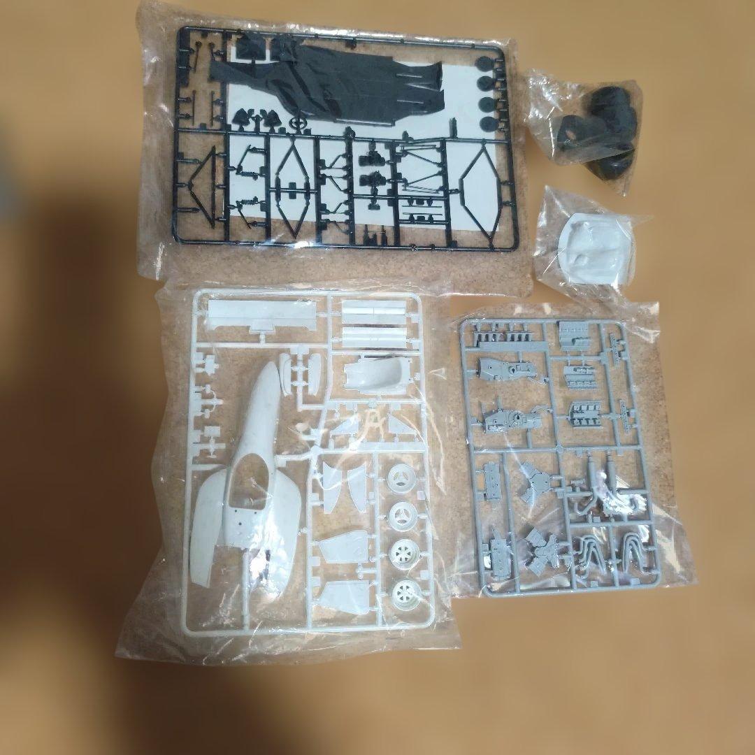 ハセガワ模型1/24F30004台セット