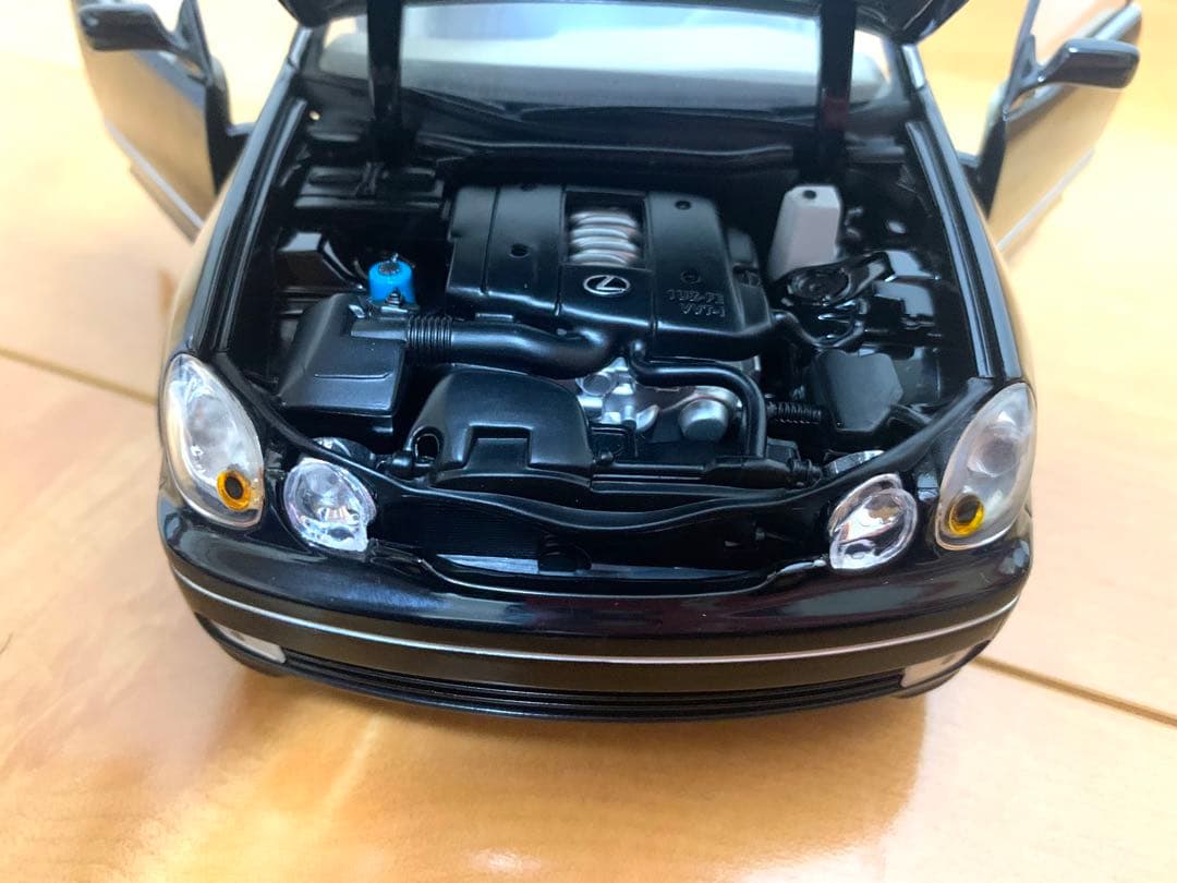 AUTOart 1:18 Lexus G9400黒