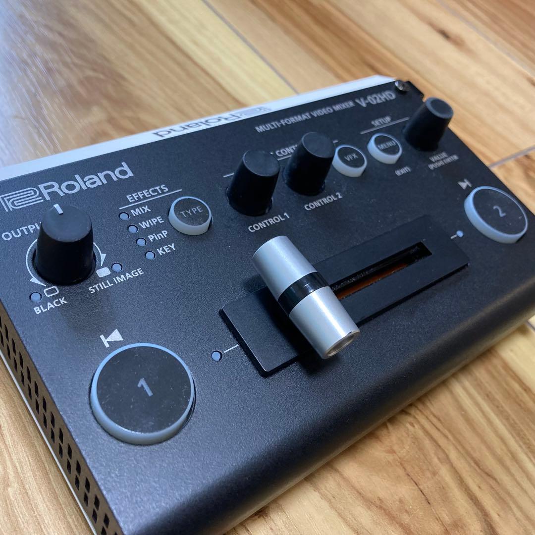 【 送料込・元箱付 】Roland V-02HD ビデオミキサー