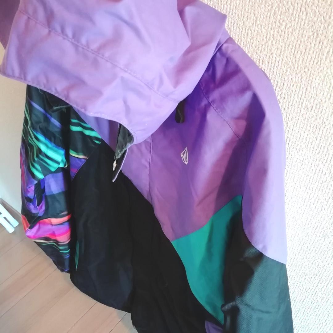 VOLCOM スノーボードジャケット L レディース 紫 派手 柄 スノーウェア