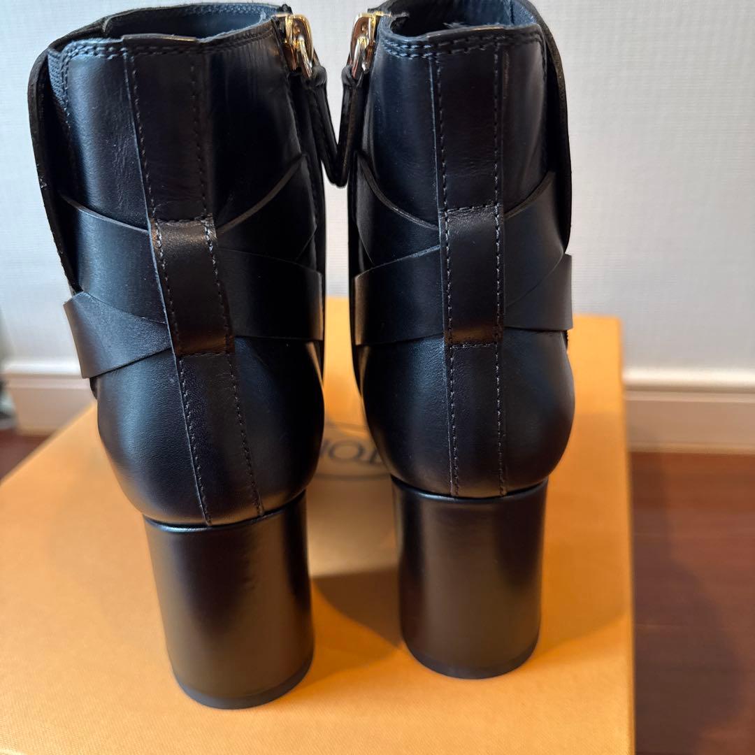TOD'S ブーティ　ショートブーツ　36.5新品
