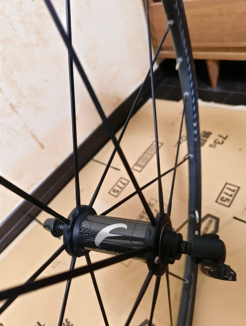 レーシングゼロナイト 前後 C15 フルクラムおまけ付き シマノフリー