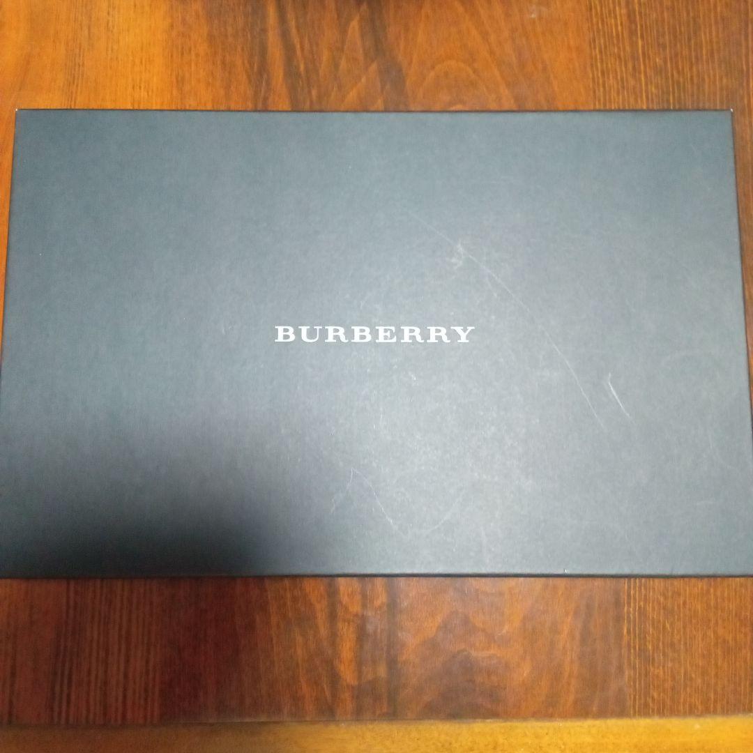 BURBERRY ハンカチ 2枚セット 女の子 刺繍