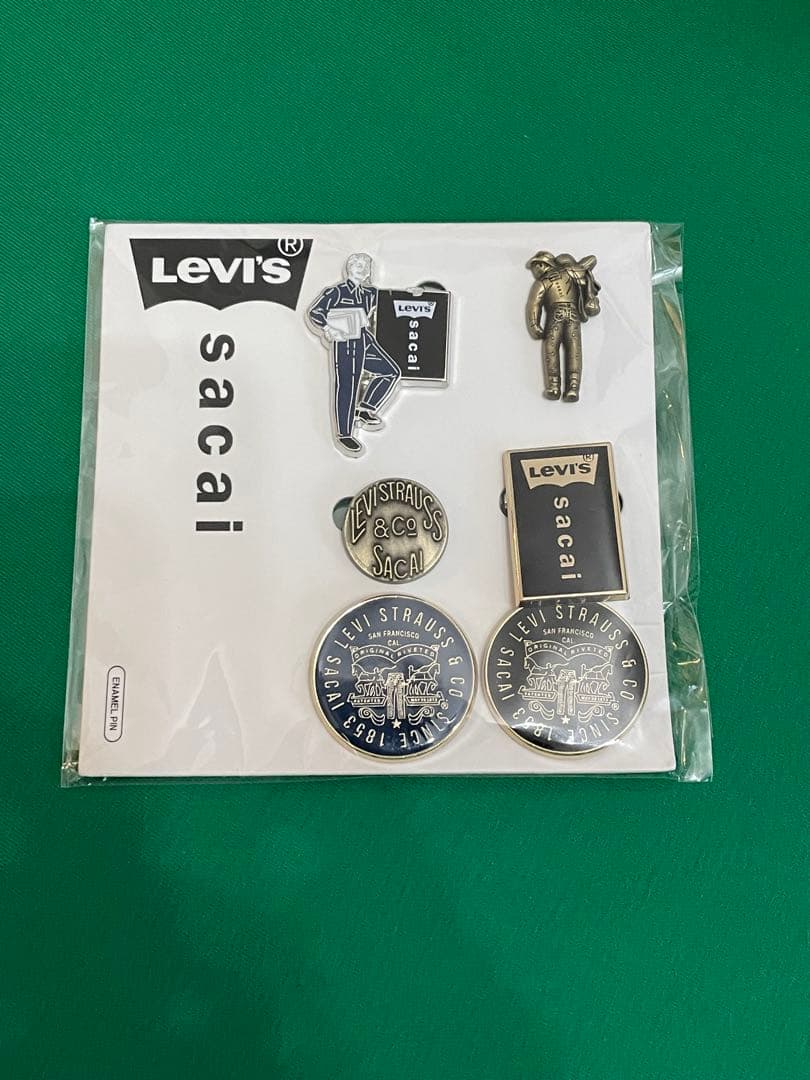 sacai Levi's ピンズセット ゴールド 青山店限定