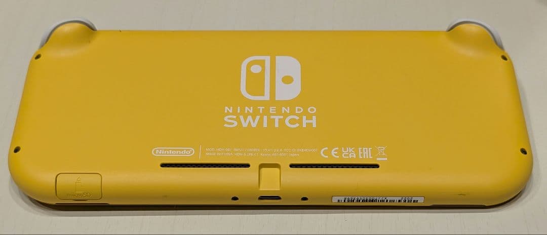 a*i様 Nintendo Switch Lite イエロー
