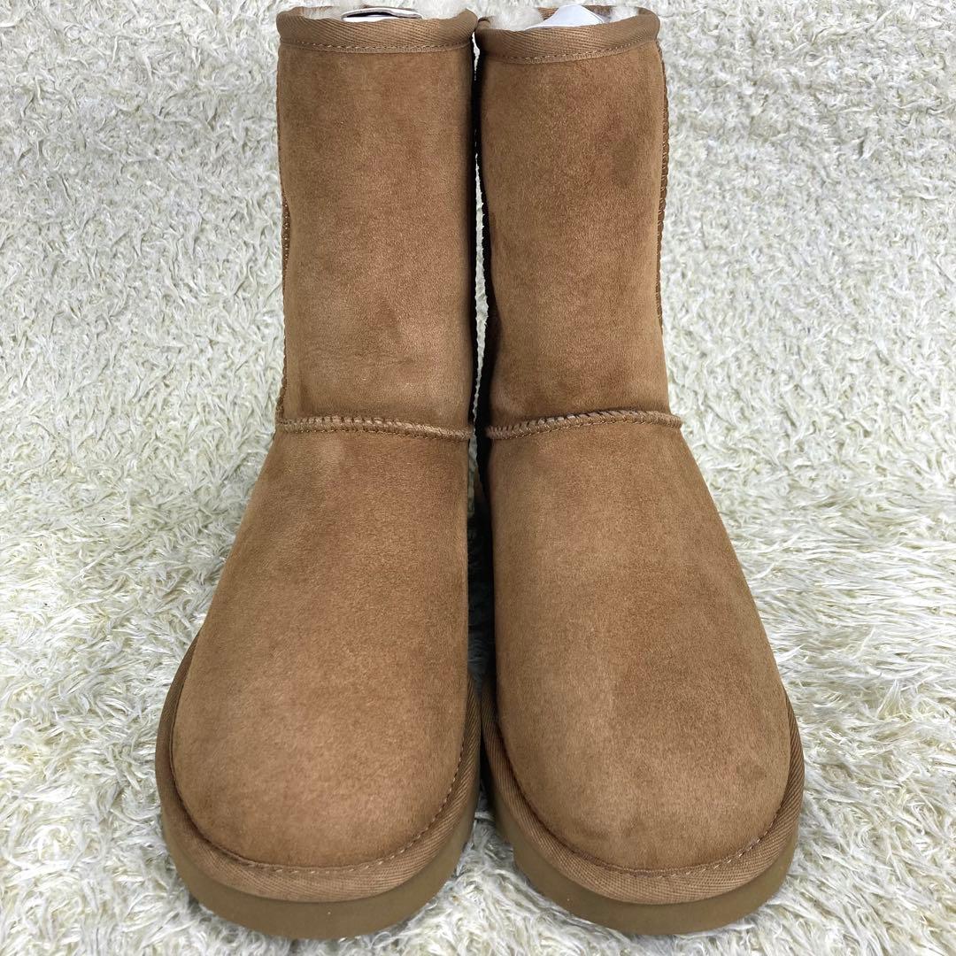 『未使用級』UGG アグ ムートンブーツ クラシック ショート 2 ボア 24