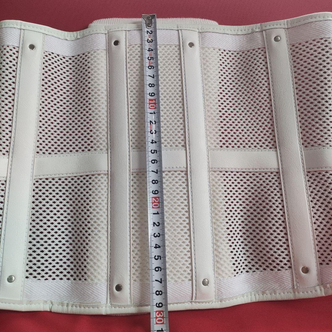 新品未使用　整形外科処方品　腰痛ベルト　医療用コルセット　ウエスト67センチ