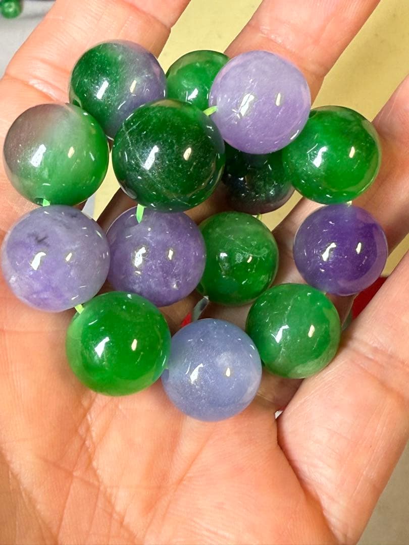 絶品　ミャンマー翡翠１６mmラベンダーブレスレット