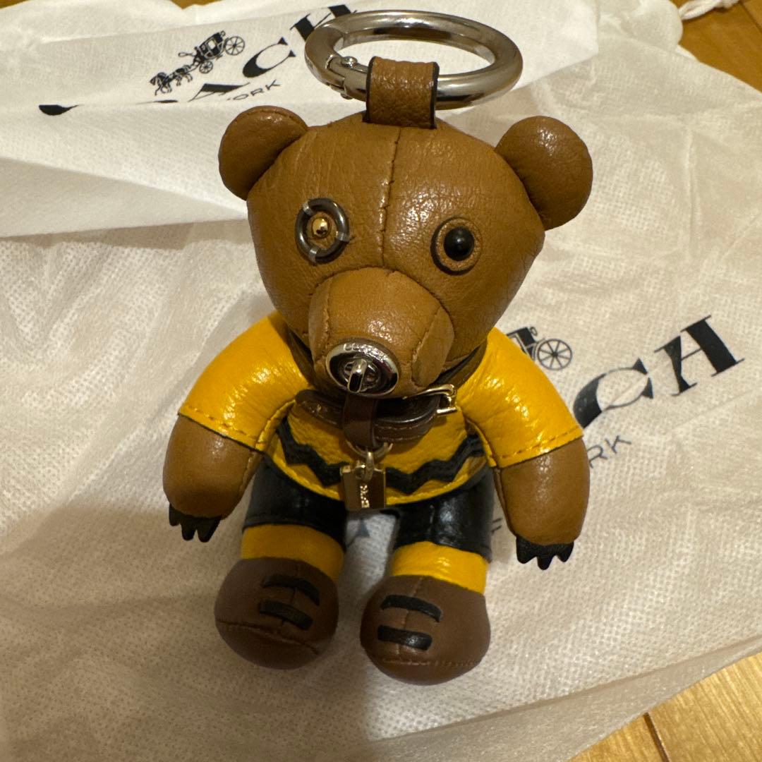 COACH テディベアキーホルダー PEANUTS スヌーピー チャーリー