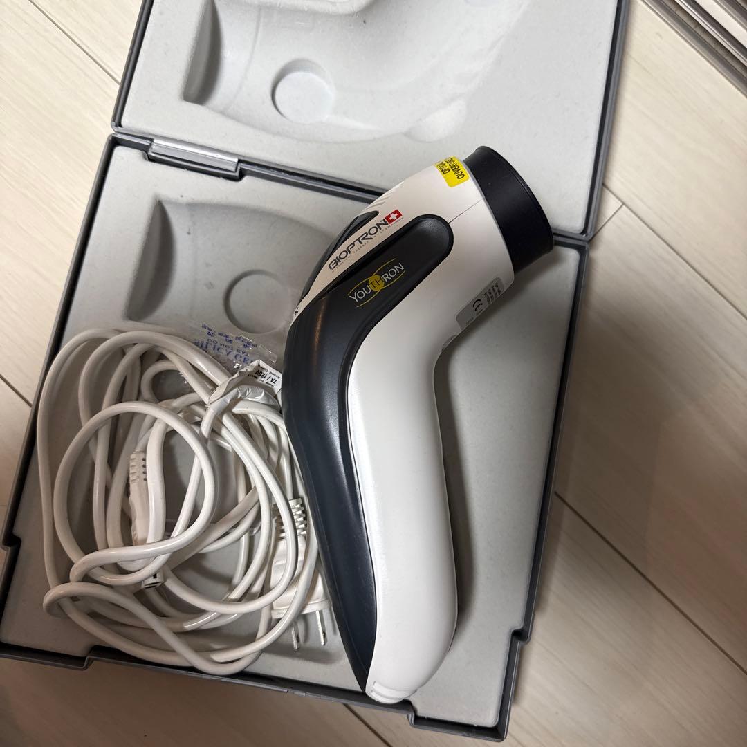 BIOTRON YOUTHRON 光療法器　美品
