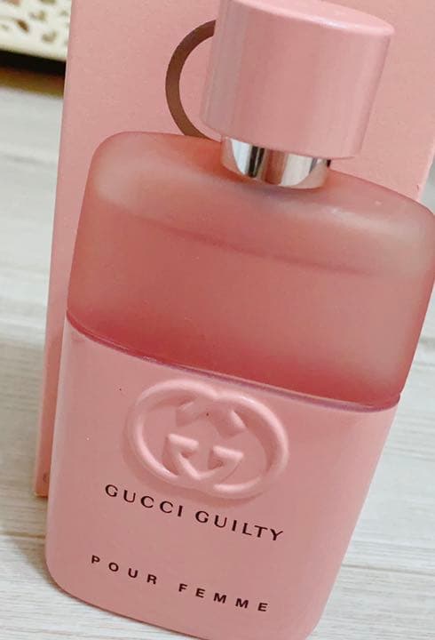 グッチ ギルティ ラブ エディション オードパルファム