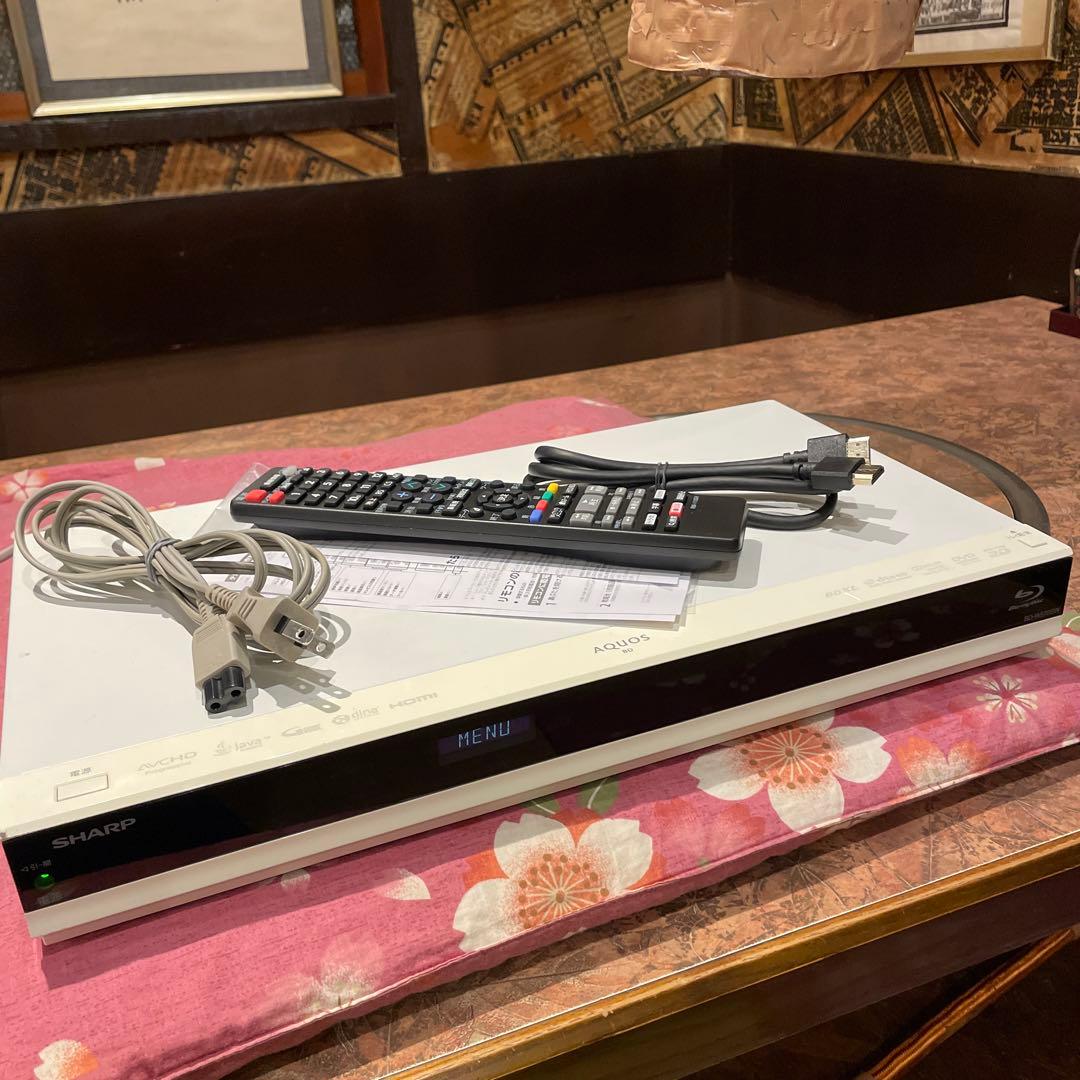 SHARP BD-W570SW 12倍録 500GB 純リモ等付フル装備 完動品