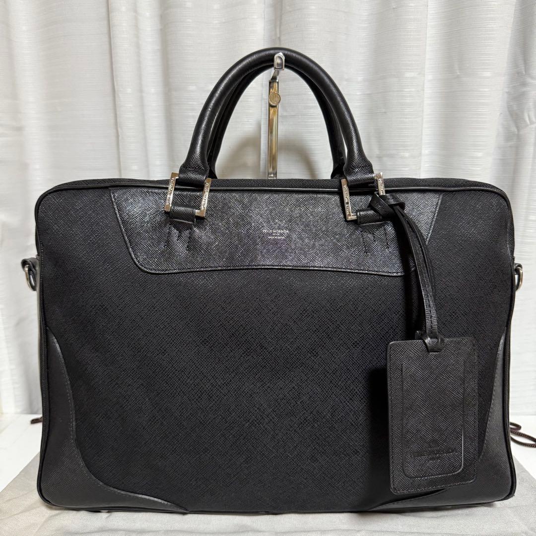 極美品✨ペッレモルビダ　キャピターノ　ビジネスバッグ　レザー　ブラック