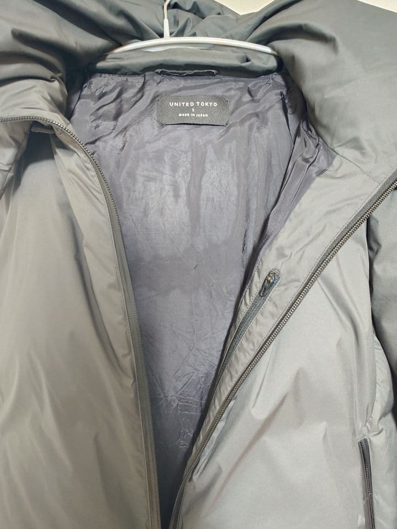 UNITED TOKYO『透湿撥水2wayラミネートダウン』ダークグレーサイズ1
