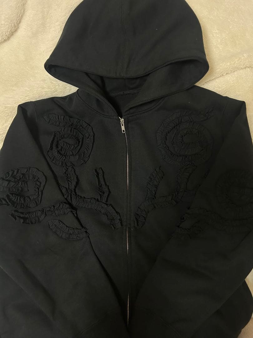 SLY FRILL ZIP UP HOODIE フリルジップアップ フーディ