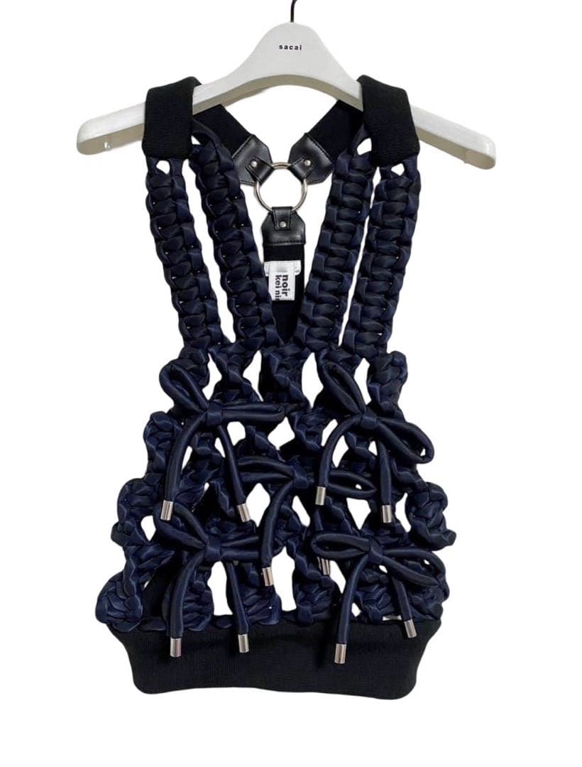 AD2023 ノワールケイニノミヤ リボン 編み上げ装飾ハーネス ベスト