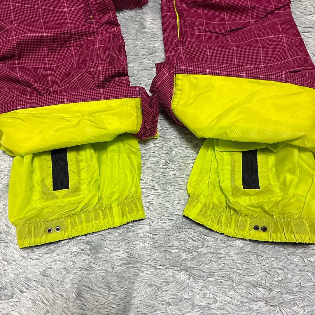 TRANSCOOT arg スノーボードウェア　M 上下セット ピンク　白　匿名