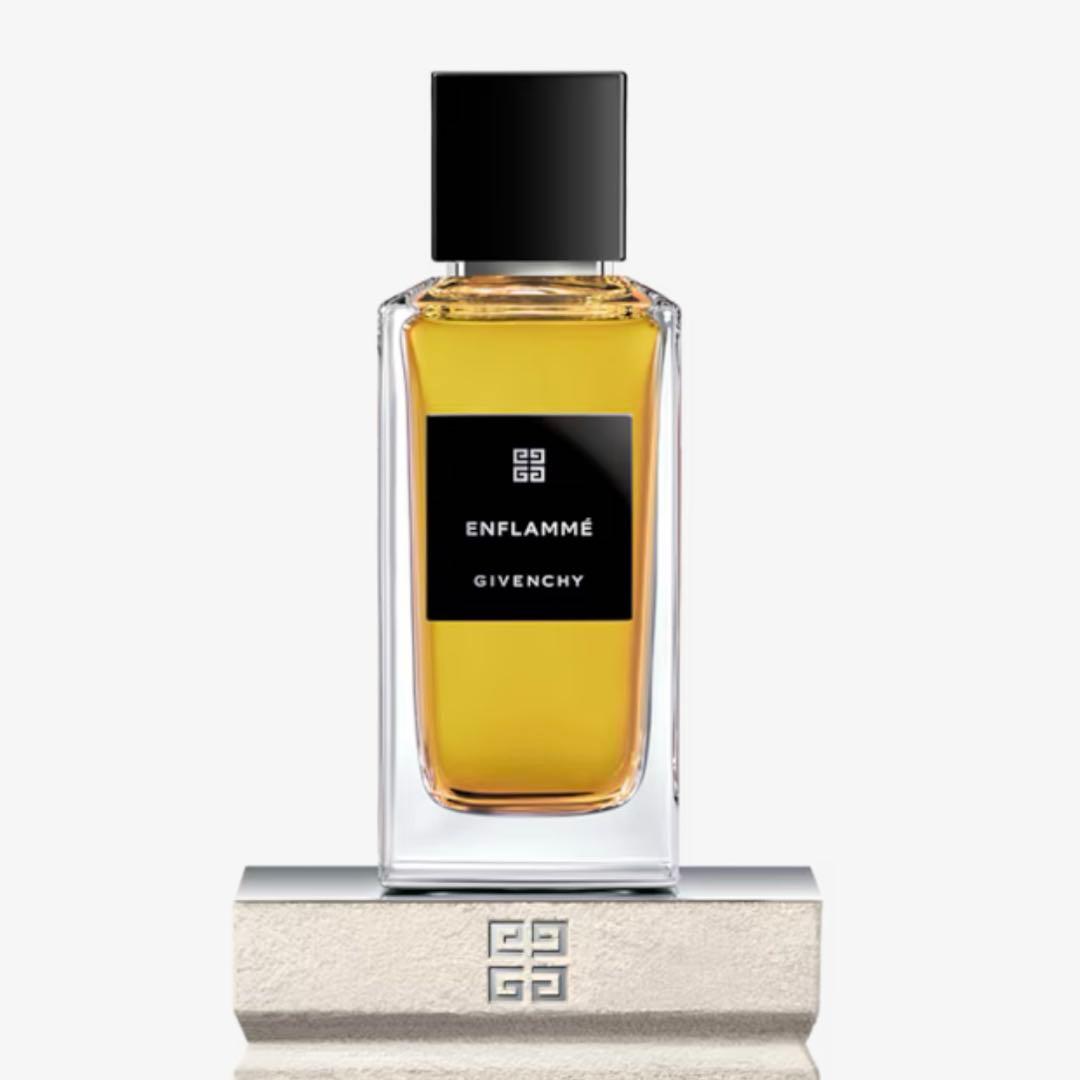 値下げしました。de GIVENCHY ジバンシイ Enflammé アンフラメ