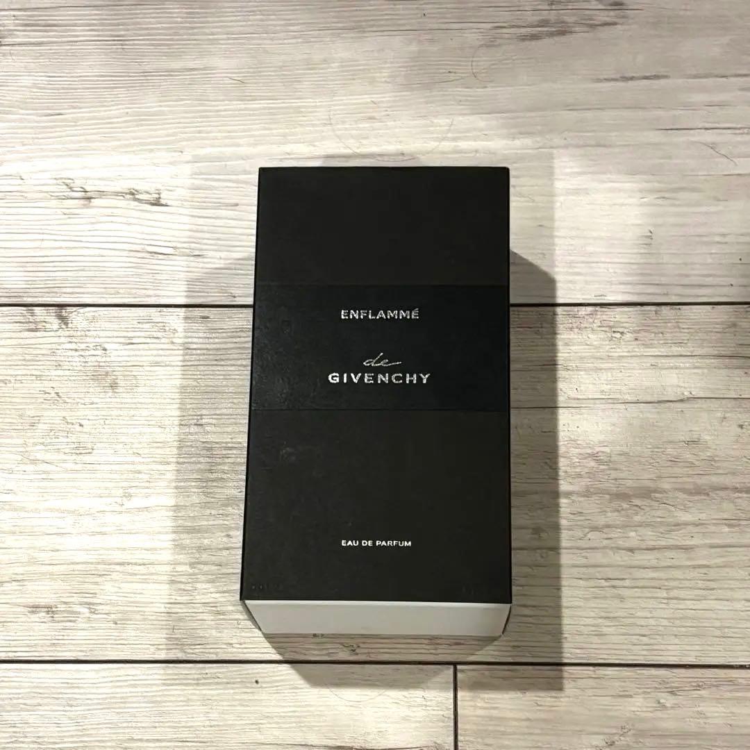 値下げしました。de GIVENCHY ジバンシイ Enflammé アンフラメ